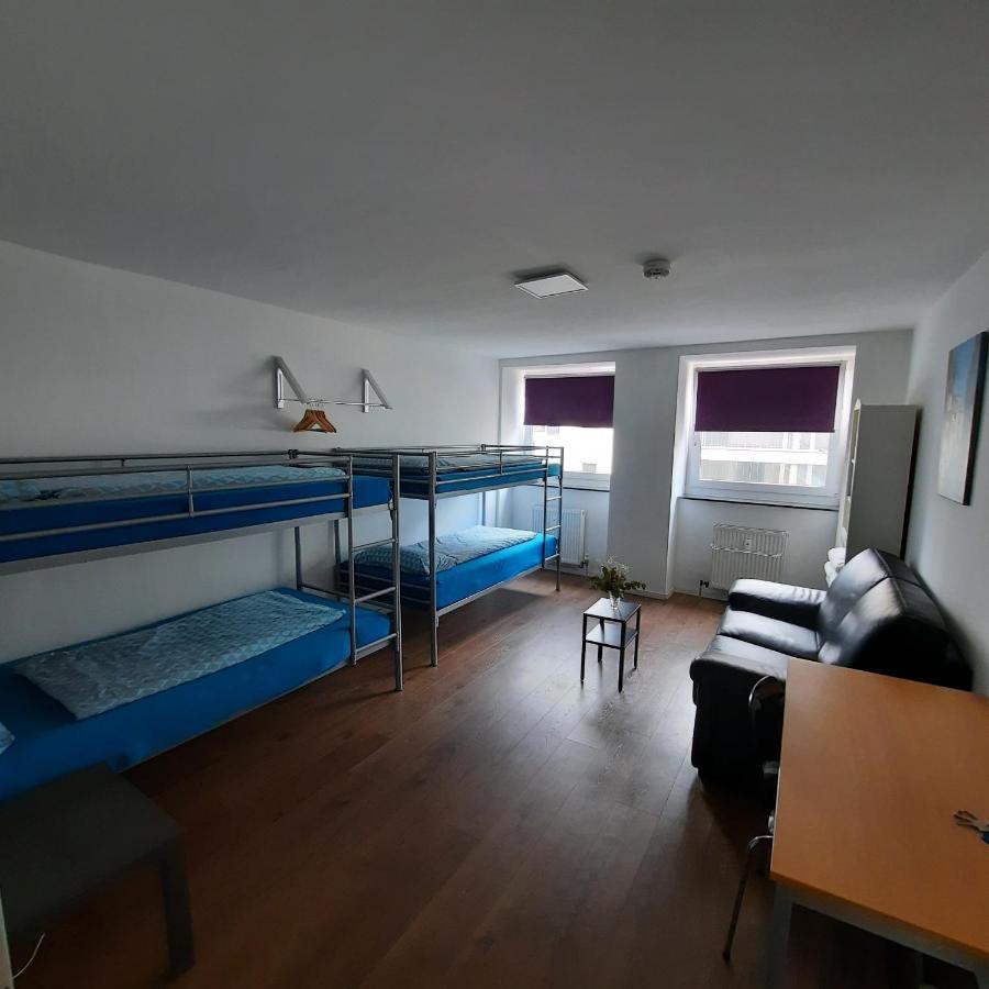 Rooms In Shared House Saarbrucken Center Екстер'єр фото